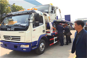 阳明汽车道路救援拖车价格